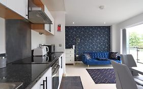 Modern Apartment Sleeps 3 - Apt Close To City Ctr